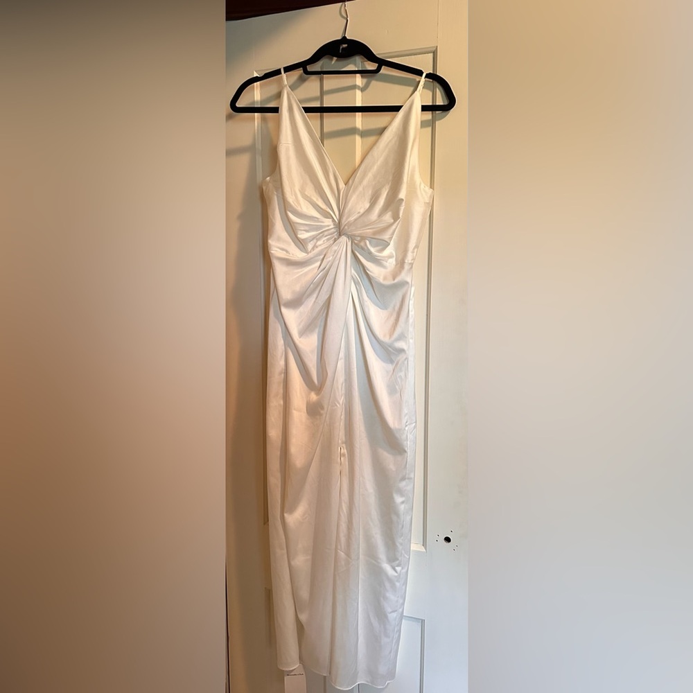 Abercrombie & Fitch Ivory Twist-Front Draped Dress - Picture 2 of 7